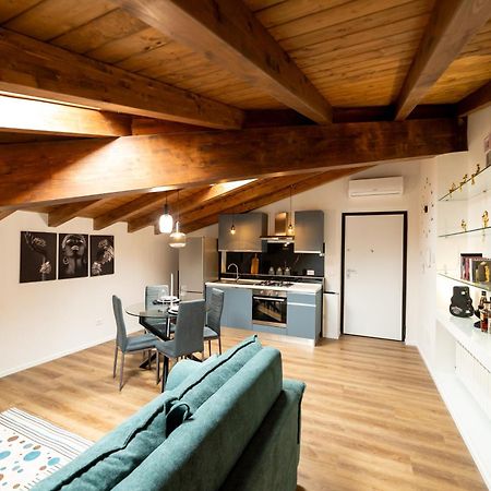 Abitare Il Tempo-Elegante E Moderno-Ad 1 Bus Da Roma Apartment เวลเลตริ ภายนอก รูปภาพ